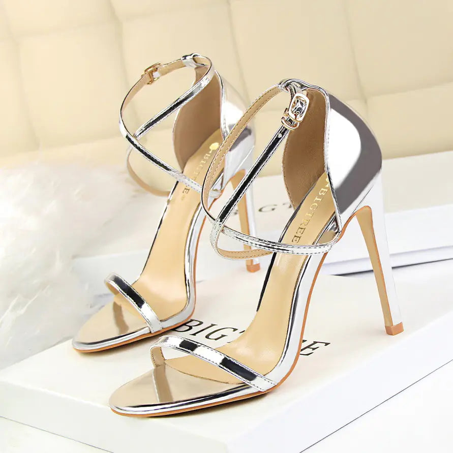 Cross-Buckle Patent 8–11cm Stiletto Heels
