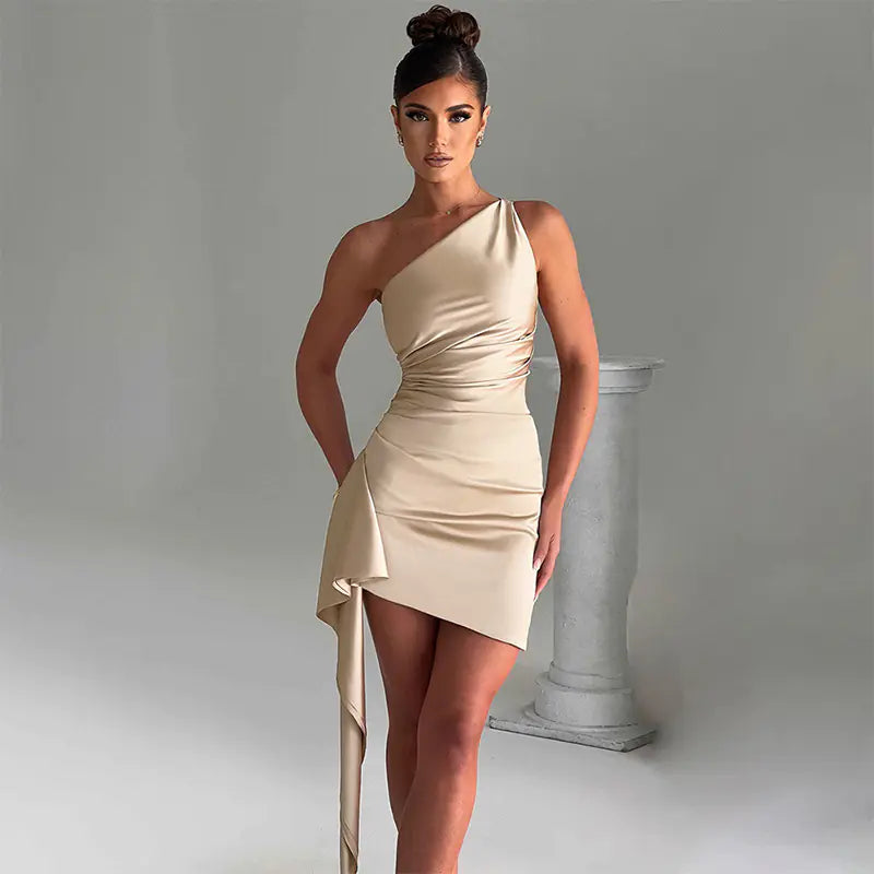 Asymmetric Shoulder Sleeveless Bodycon Dress