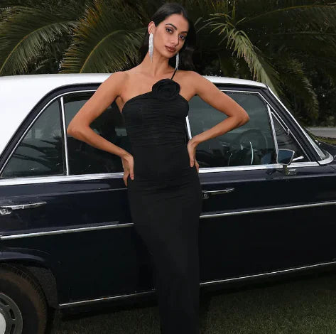 Backless Halter Maxi Dress in Blue / Black