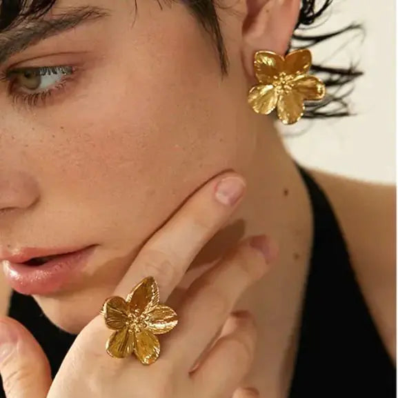 Vintage-Inspired Gold Stainless Steel Flower Earrings & Ring