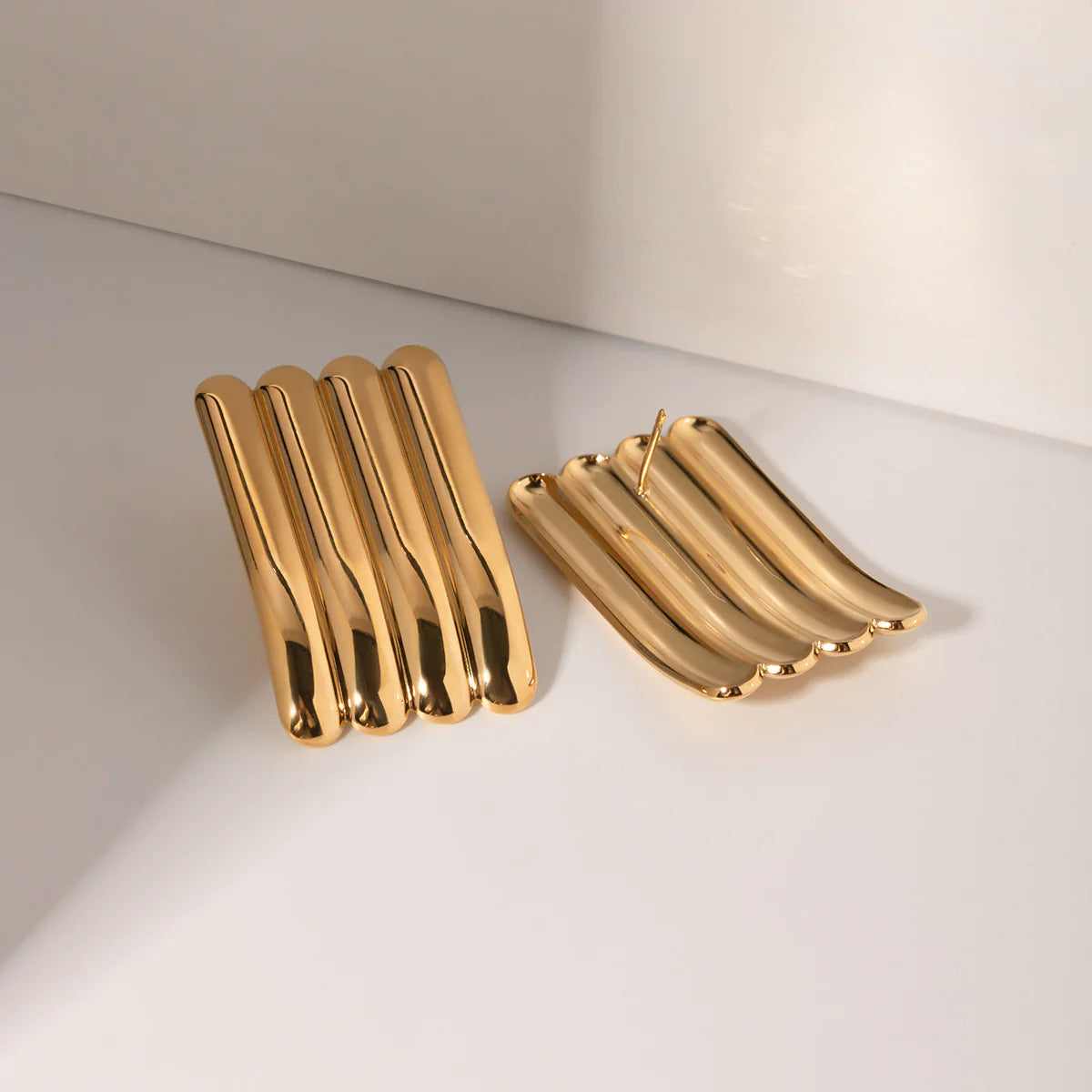 18K Gold Striped Stainless Steel Earrings